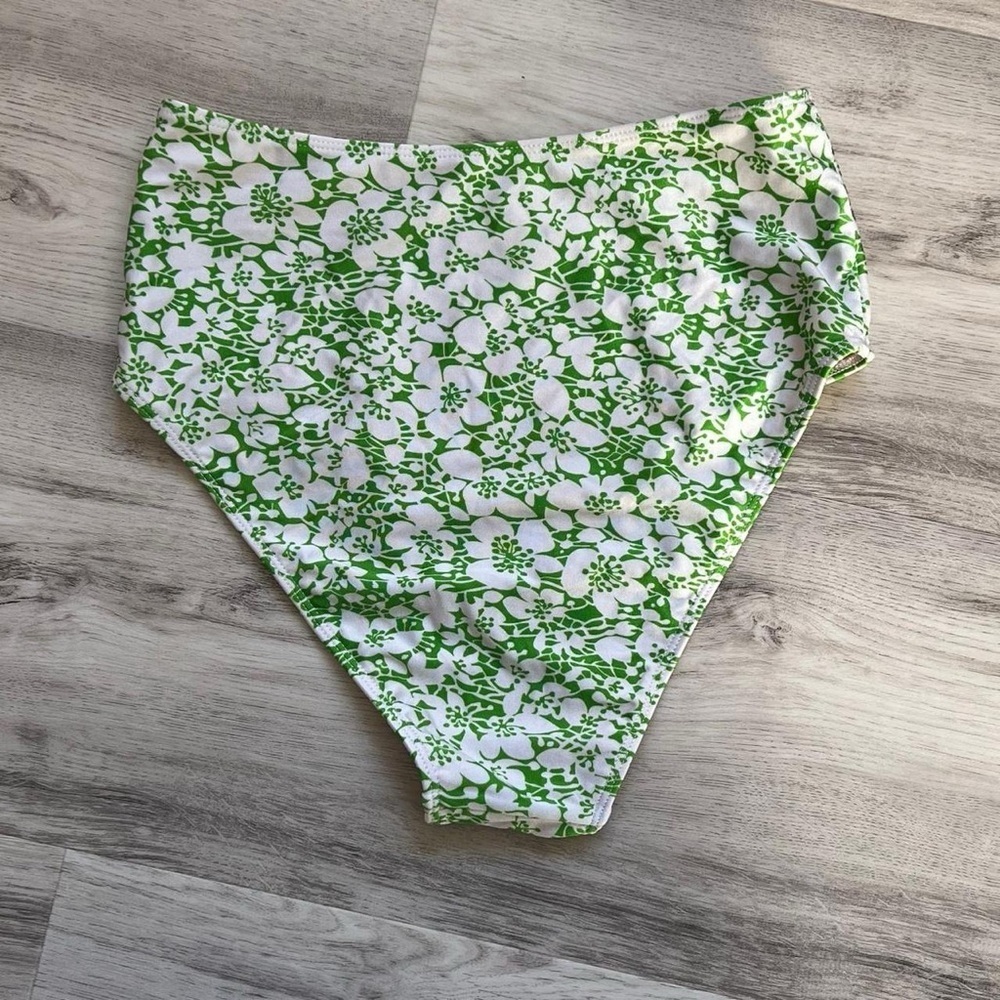 Faithfull the Brand Green Floral Bikini Set - Picture 3 of 6